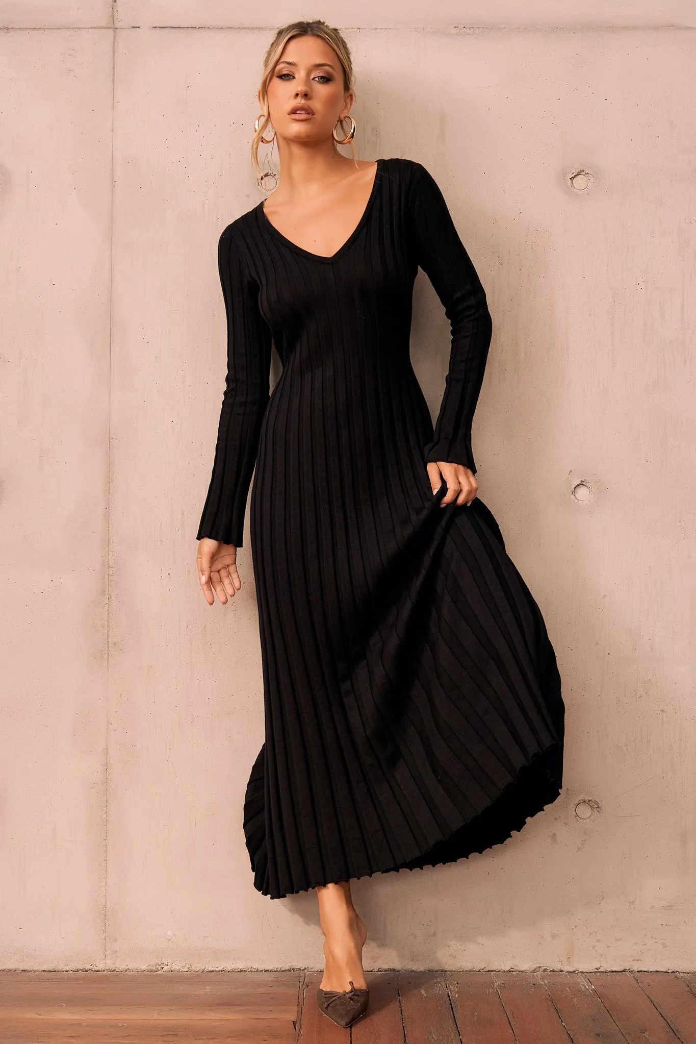 Flutter By Me Knit Maxi Dress - Black